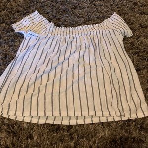 American Eagle shirt